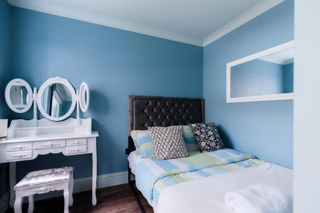 Central Stylish 2-Bed Apartment In ลอนดอน ภายนอก รูปภาพ